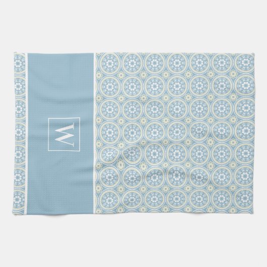 Aangepast blauw medaillonmonogram keukenhanddoek (Horizontaal)