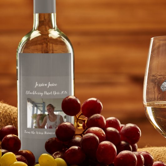 Aangepast Casual donkergrijs | Foto | Wijn Etiket