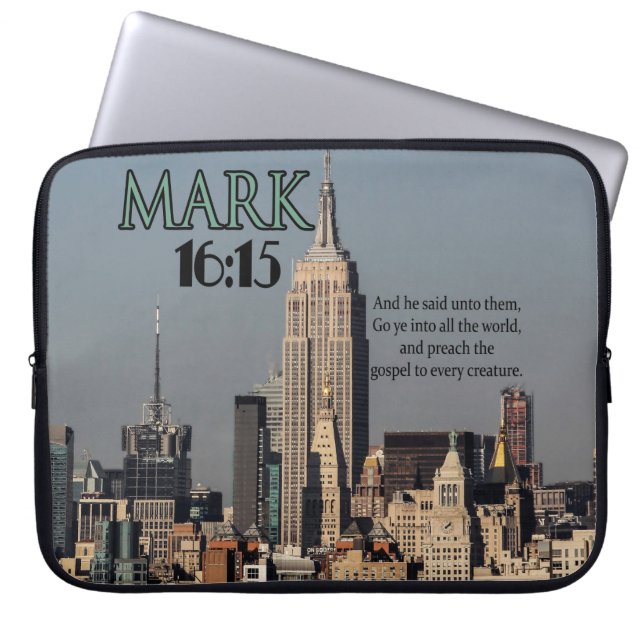 AANGEPAST CHRISTELIJK BIBLE VERSE MARK 16:15 LAPTOP SLEEVE (Voorkant)