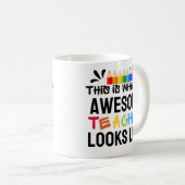 Aangepast dit is hoe een Geweldige leraar eruitzie Koffiemok (Voorkant rechts)