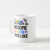 Aangepast dit is hoe een Geweldige leraar eruitzie Koffiemok (Voorkant links)