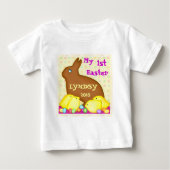 Aangepast eerste paasse Baby T-shirt / pooysuit (Voorkant)