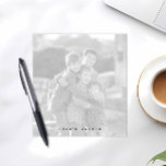Aangepast foto-Notitieblok, volledig foto zwart en Notitieblok<br><div class="desc">Voeg uw favoriete foto toe en het automatische filter zal een zwarte en witte foto, met een vette blik creëer, die het notitieblok gemakkelijk maken om te schrijven terwijl nog het toestaan van het afbeelding de peek door. Pas het aan op elke manier die je maar wilt. Gebruik de vorm...</div>
