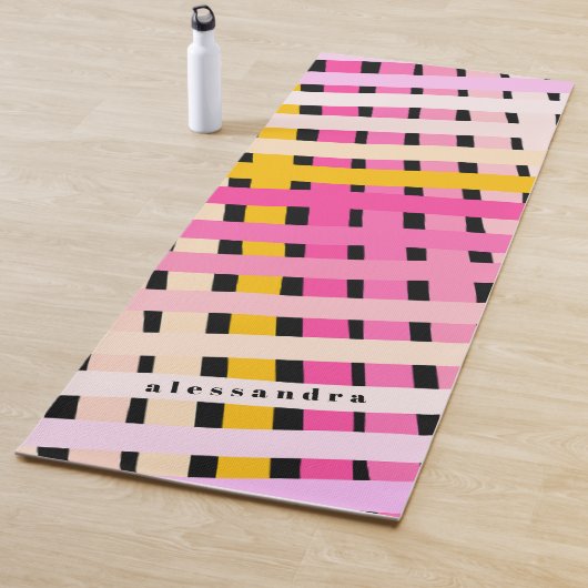 Aangepast geruit verloop roze geel gestreept zwart yogamat (In situ)