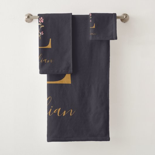 Aangepast goudblauw elegant monogram L Bad Handdoek (Insitu)