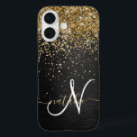 Aangepast goudglitter zwart monogram iPhone 16 hoesje<br><div class="desc">Pas dit trendy elegante telefoondoosontwerp met  gouden mousserende glitter op een zwarte geborstelde metalen achtergrond eenvoudig aan.</div>