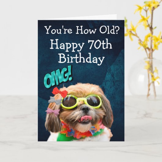 Aangepast grappige 70e verjaardag van de hondenkaa kaart (Gele Bloem)