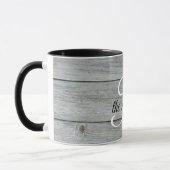 Aangepast grijs modern Rustic Farmhouse Monogram Mok (Links)