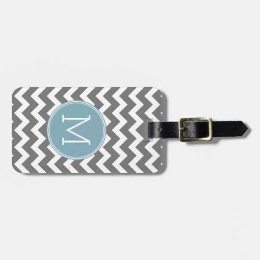Aangepast grijs pastblauw Chevron Monogram Bagagelabel (Voorkant horizontaal)