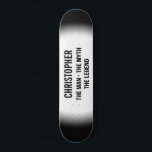 Aangepast het Man Black White Urban Monogram Persoonlijk Skateboard<br><div class="desc">Laat iedereen weten wie het man van de straat,  man of kantoor is met dit epische stadspakket. Aangepast met naam en typografische stijl citaat "Het Man - de Myth - de Legende. Stadsstraatkunst in klassieke zwarte en witte kleuren.</div>