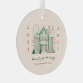 Aangepast "Home voor de Feestdagen" Ornament (Voorkant Rechts)