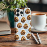 Aangepast hondengezicht | Gepersonaliseerde Pet Li iPhone 15 Pro Case<br><div class="desc">Maak van je pup het ultieme telefoonaccessoire! Deze Custom Pet Photo iPhone Case is voorzien van het schattige gezicht van uw hond in een speels herhalingspatroon op een lichte pastelblauwe achtergrond. Upload gewoon je favoriete dierenfoto en creëer meteen een leuk en hartverwarmend hoesje dat overal waar je bent gaat. Of...</div>