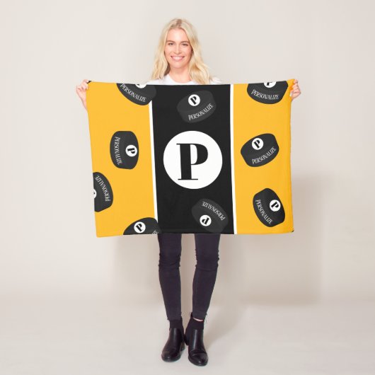 Aangepast Ice Hockey Puck Name Initiaal Monogram Fleece Deken (In situ)