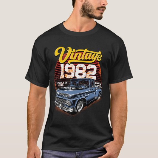 Aangepast jaar van introductie van auto-retro Grud T-shirt (Voorkant)