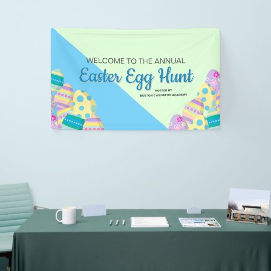 Aangepast jachtsignaal voor paaseieren bij spandoek (Beurs)
