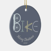 Aangepast kerstcadeauwoord uit onderdelen keramisch ornament (Rechts)