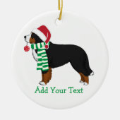 Aangepast kerstfeest Bernese Mountain Holiday Dog Keramisch Ornament (Voorkant)