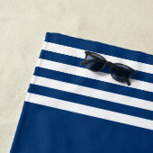 Aangepast keukenanker op blauwe en witte strepen strandlaken (In situ)