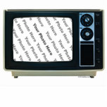 Aangepast Lijst TV-retro Staand Fotobeeldje<br><div class="desc">Voeg je eigen foto toe aan dit retro TV afbeelding lijst! Wordt standaard geleverd als een 5 x 7 inch (ongeveer) standup fotosculptuur, maar u kunt de puntopties gemakkelijk gebruiken om het groter of kleiner te maken, of het te veranderen in een speld, een magneet, of een hangende versiering. Het...</div>