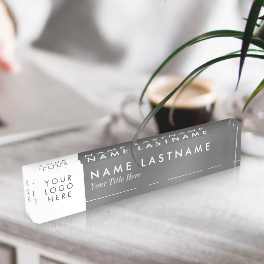 Aangepast Logo donkergrijs modern Naambordje