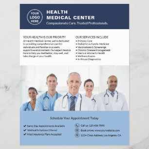 Aangepast logo foto QR zorg kliniek dokter blauw Flyer