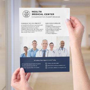 Aangepast logo foto QR zorg kliniek dokter Flyer