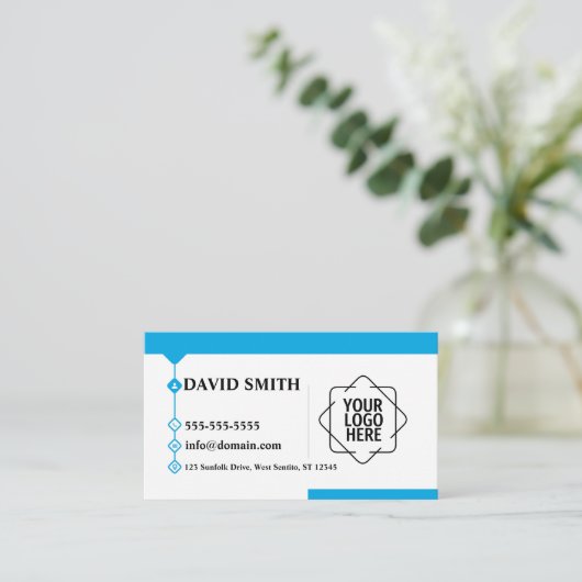 Aangepast logo modern minimalistisch visitekaartje (Staand voorkant)