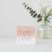 Aangepast logo modern roos goudglitter witte marme vierkante visitekaartje (Staand voorkant)