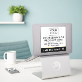 Aangepast logo zwart witservicepadplein sticker (Laptop op bureau)