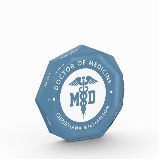 Aangepast MD Doctor in de Afstuderen van de Medici Fotoblokken (Links)