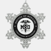 Aangepast MD Doctor in de Afstuderen van de Medici Tin Sneeuwvlok Ornament (Voorkant)