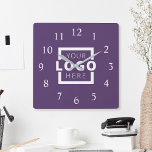 Aangepast merk voor Logo voor speciale acties Vierkante Klok<br><div class="desc">Voeg uw aangepaste zakelijke logo toe aan een unieke muurklok creëer. Maakt een groot promotioneel cadeau voor klanten,  verkopers,  werknemers of andere speciale mensen. Kies uit verschillende klokvormen en -grootten. Geen minimumhoeveelheid,  geen installatiekosten.</div>