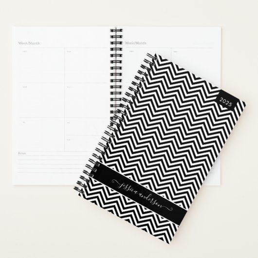 Aangepast modern Chevron Zigzag Black Girly Script Planner (Display)