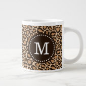 Aangepast monogram afdrukken in bruin en luipaard grote koffiekop (Rechts)