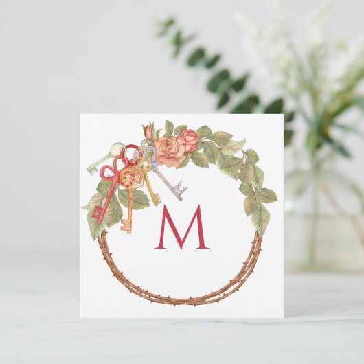 Aangepast Monogram Briefpapier met Sleutel & Krans Kaart (Staand voorkant)