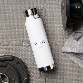 Aangepast monogram en datum symbool van liefde waterfles