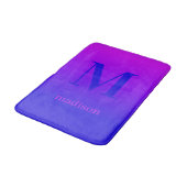 Aangepast monogram en naam Roze naar blauwe gradië Badmat (Gekanteld)