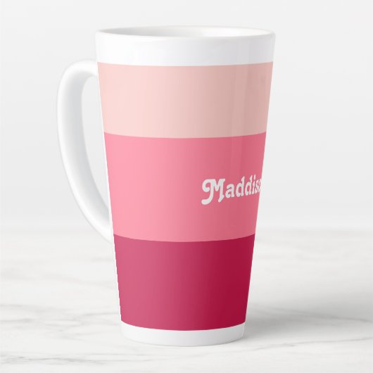 Aangepast monogram, felroze retro typografie latte mok (Linkerhoek)