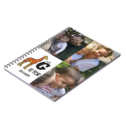 Aangepast monogram G is voor schattige giraffen in Notitieboek (Linkerzijde)