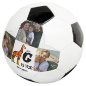 Aangepast monogram G is voor schattige giraffen in Voetbal (Drie kwart)