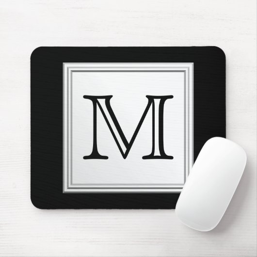 Aangepast monogram gedrukt. Zwart en Bleek grijs. Muismat (Met muis)