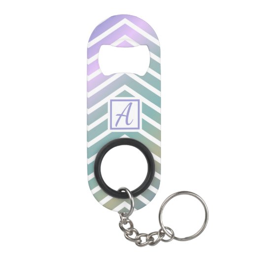 Aangepast monogram kleurig zig zag patroon mini flessenopener (Achterkant)