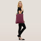 Aangepast monogram, modern Bourgondië Tote Bag (Op model)