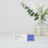 Aangepast monogram, op blauw en wit Damaspatroon. Mini Visitekaartje (Staand voorkant)