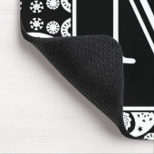 Aangepast monogram op Monochrome Paisley Pattern. Muismat (Hoek)
