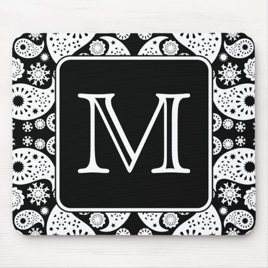Aangepast monogram op Monochrome Paisley Pattern. Muismat (Voorkant)