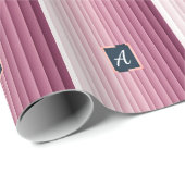 Aangepast Monogram Roze Gradiënt Verticaal Cadeaupapier (Rol Hoek)
