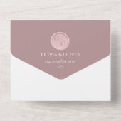 Aangepast monogram stoffige roos kalligrafie bruil all in one uitnodiging (Achterkant)