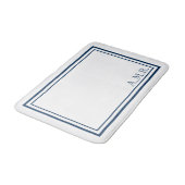 Aangepast monogram voor de klassieke marine blauw badmat (Gekanteld)