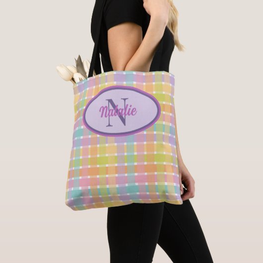 Aangepast Monogram Vrouwelijk Kleurrijk gestreept  Tote Bag (Dichtbij)